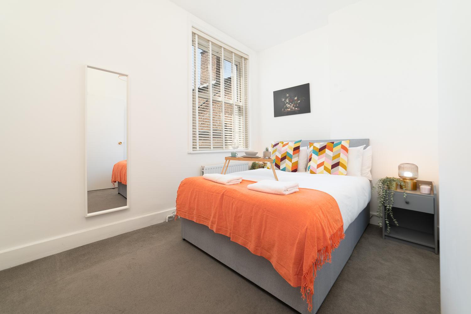 Cozy Apartment In The Heart Of Fulham, Londra Dış mekan fotoğraf